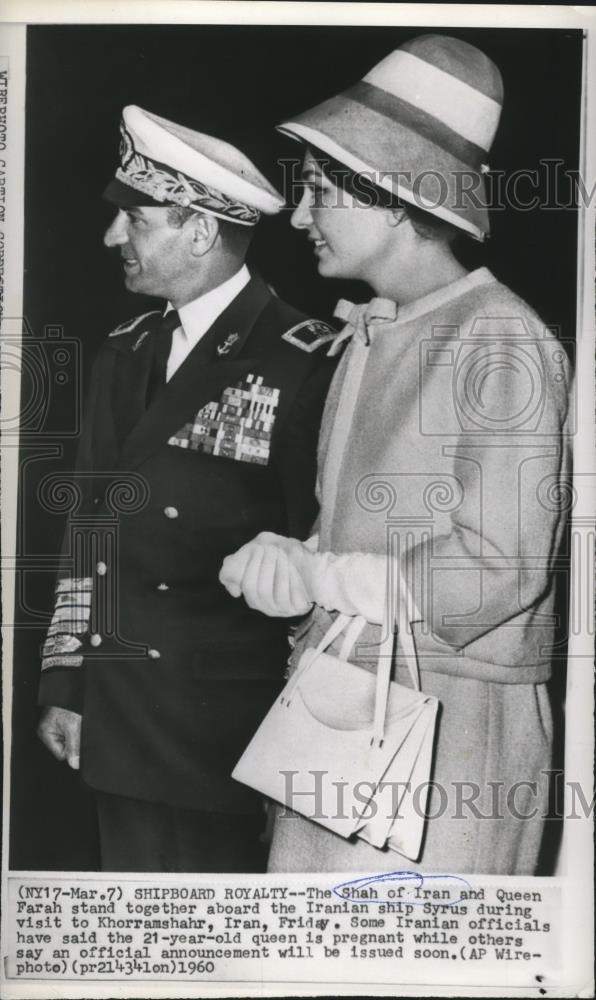 1960 Press Photo Shah Reza Pahlavi, Queen Farah of Iran Aboard Ship &quot;Syrus&quot; - Historic Images