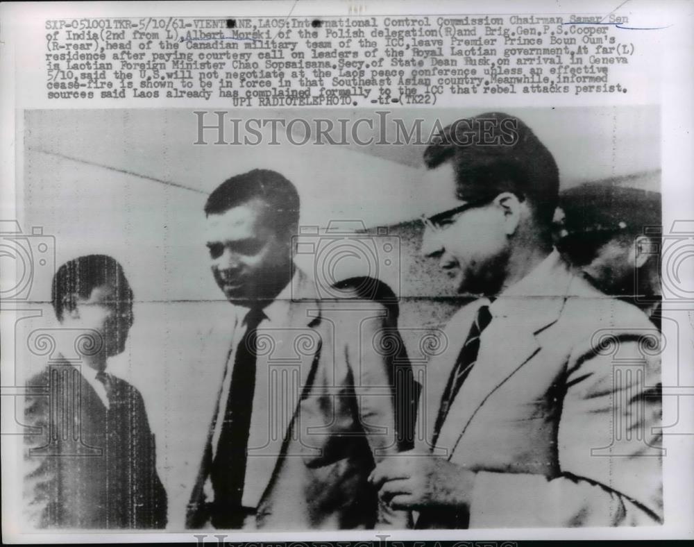 1961 Press Photo Samar Sen of India, Albert Morski of Poland, &amp; Canada&#39;s PS Coop - Historic Images