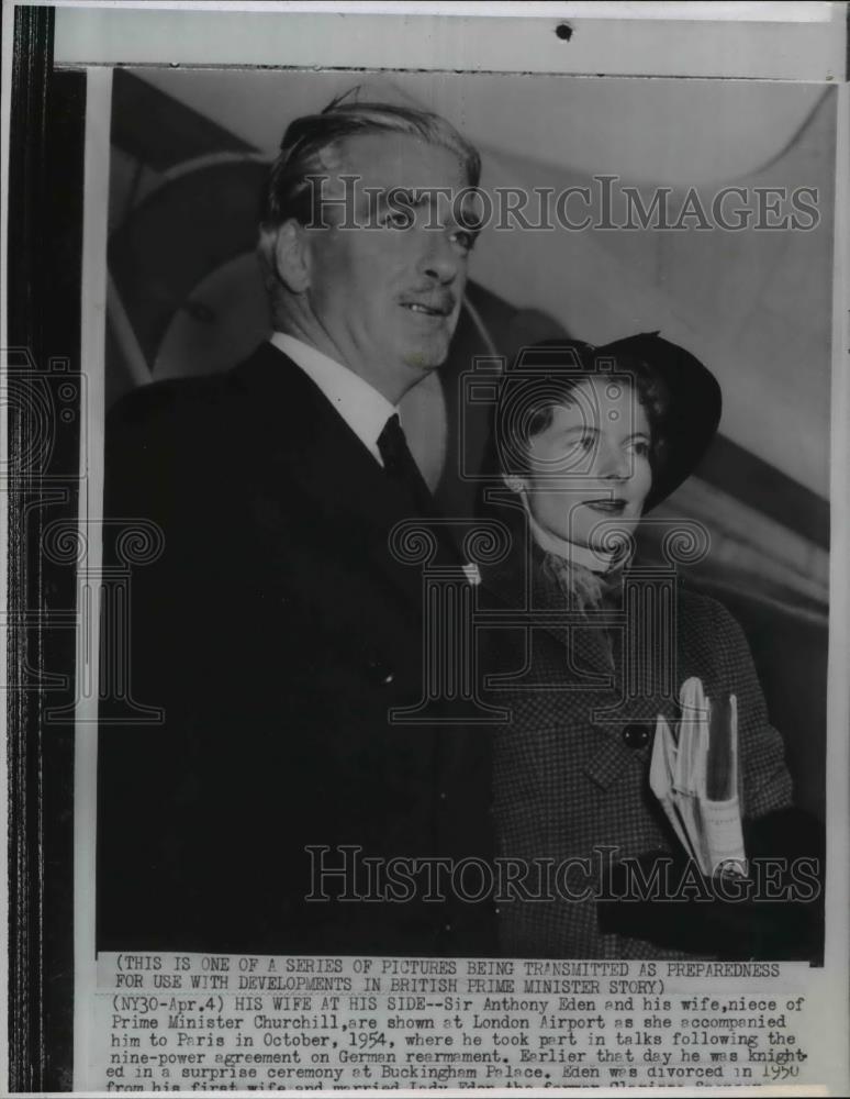 1955 Wire Photo Sir Anthony Eden and his wife at London Airport - spw01049 - Historic Images