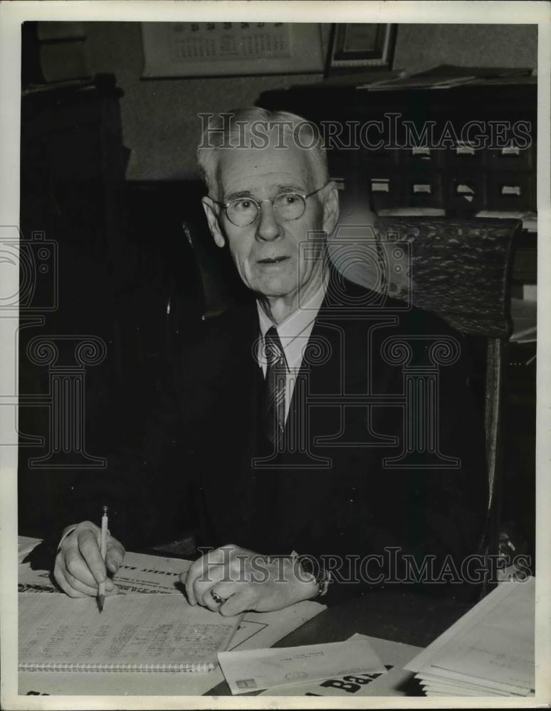 1942 Press Photo Lewis F Garner Mayor of Medina Ohio - nep03527 - Historic Images