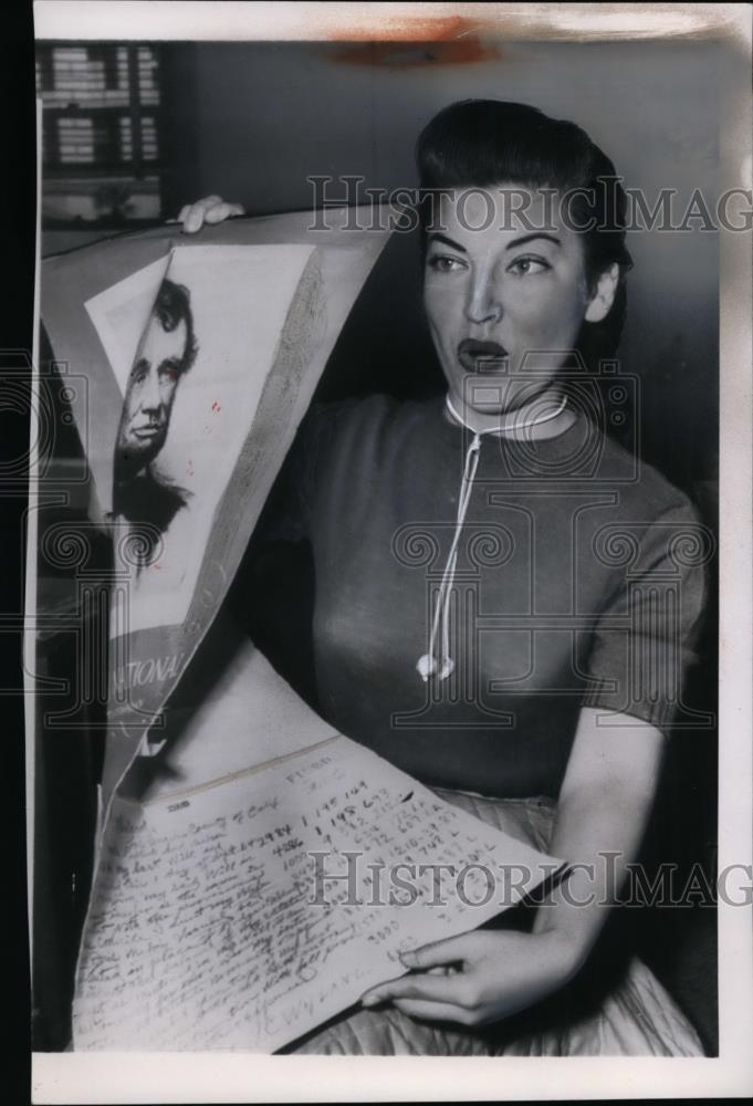 1954 Press Photo Irene Perez with Will of Walter C. Wyland Written on Calendar - Historic Images