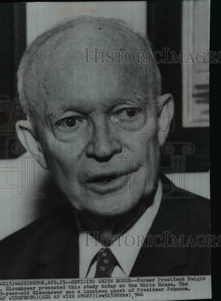 1966 Press Photo Former President Dwight D. Eisenhower at the White House - Historic Images