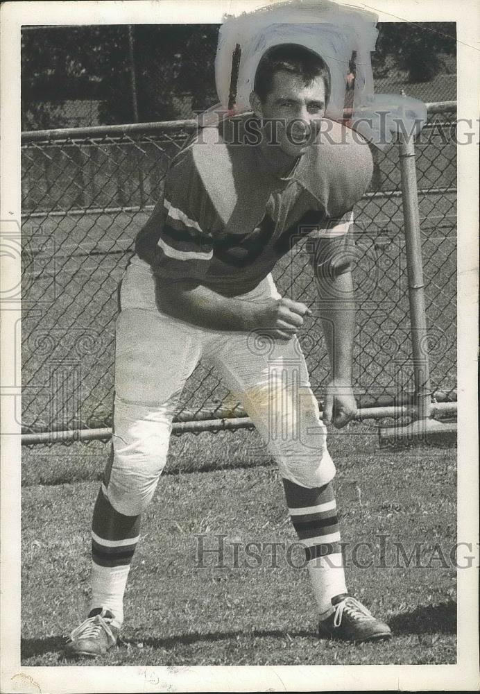 Press Photo John Rundo Football Player - nef64473 - Historic Images