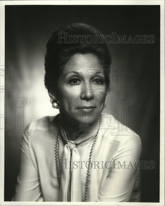 1978 Press Photo Miss Josette Leguix launches Chanel Beauty in Milwaukee visit - Historic Images
