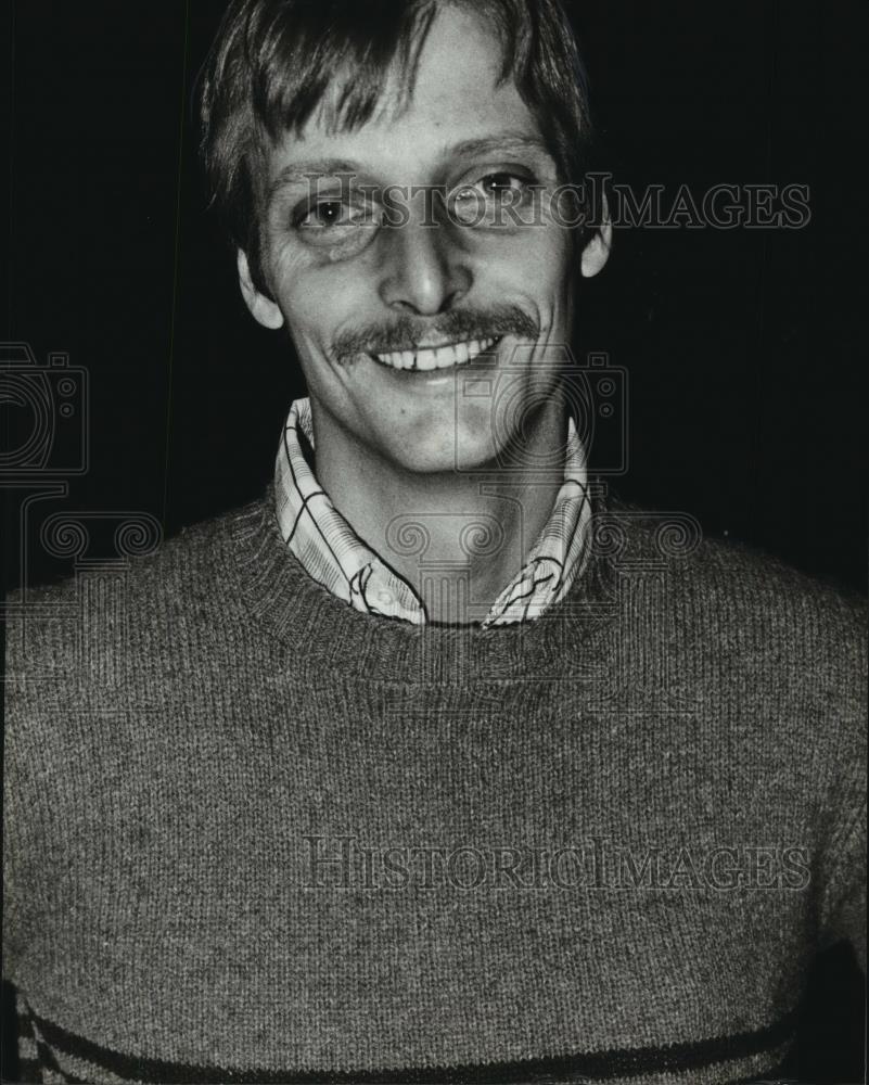 1981 Press Photo Gary Bruel, Director of Experience Theater Company, Milwaukee - Historic Images