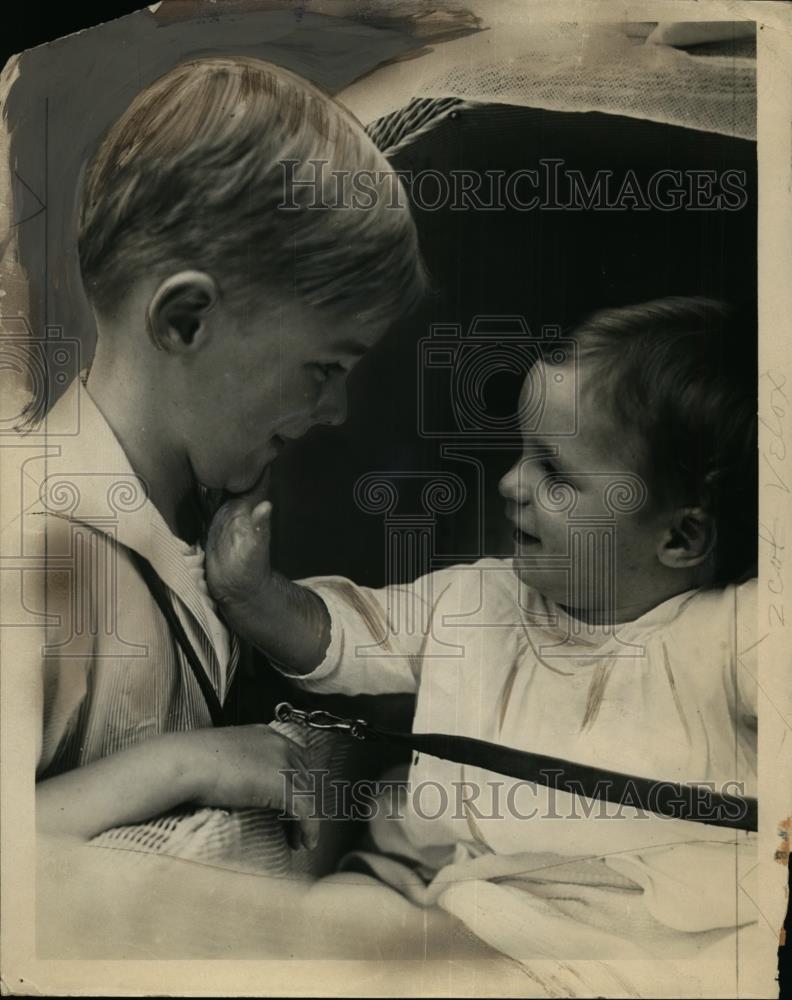 1925 Press Photo Children - neo01195 - Historic Images