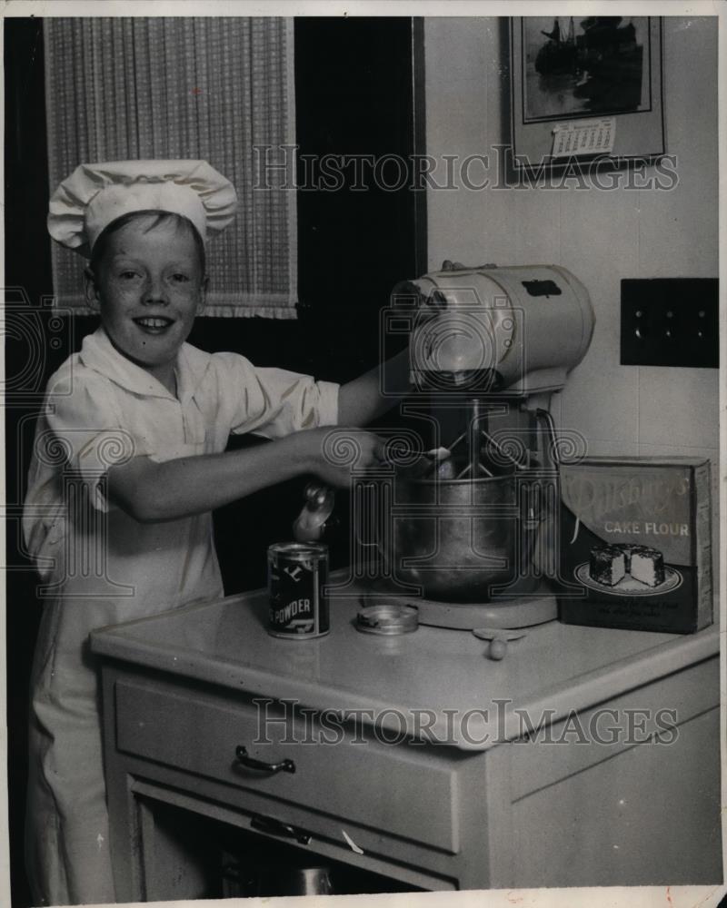 1930 Press Photo Boy David C. Nutt, Offered Job as White House Chef - neo00601 - Historic Images