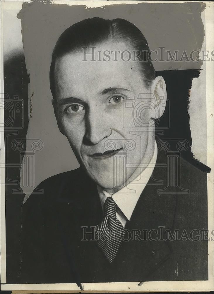 1931 Press Photo Dr. Franz Haslinger, Inventor Medical Human Breathing Dummy - Historic Images