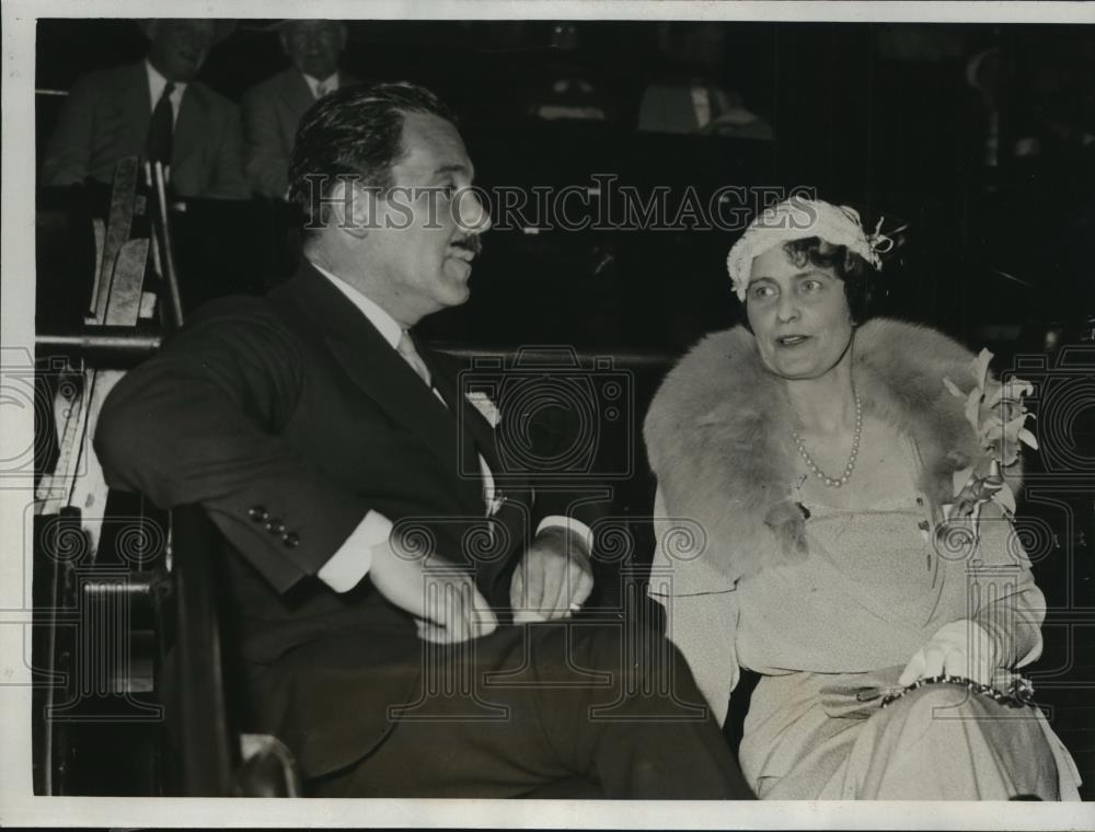 1932 Press Photo Grover Whalen, Mrs. E.F. Hutton at Democratic Convention - Historic Images