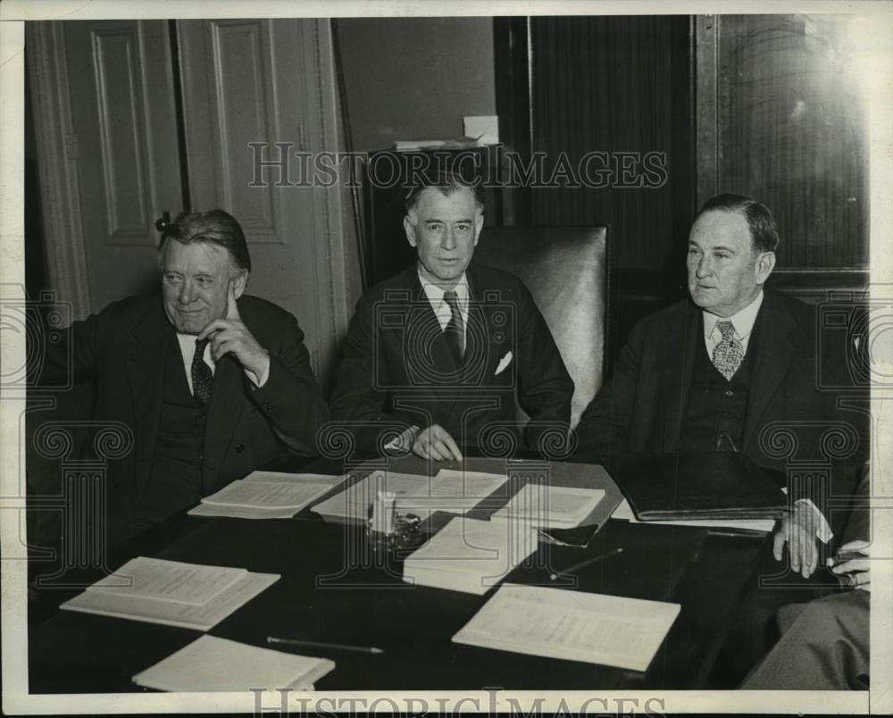 1933 Press Photo Senate Foreign Relations Committee Executive Meeting - Historic Images