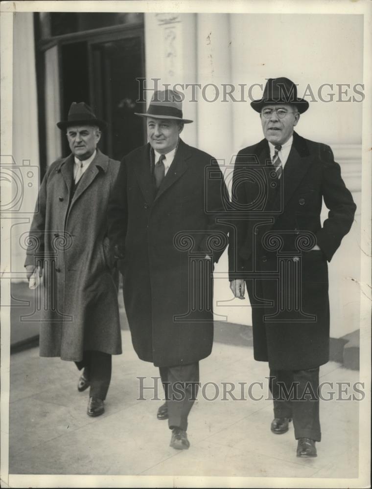 1934 Press Photo Joseph Guff, George Earle, David Lawrence Leaving White House - Historic Images