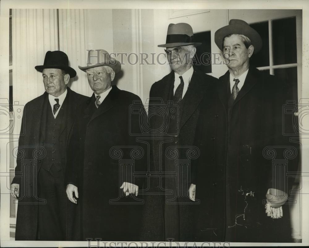 1935 Press Photo Pictured as They Left the White House After conference - Historic Images