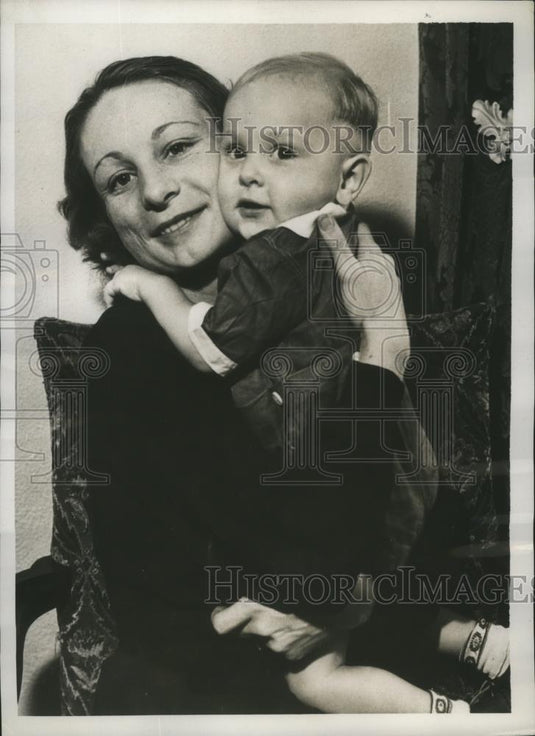 1937 Press Photo Anna Marie O'Brien, John Richard reunited after kidnapping - Historic Images