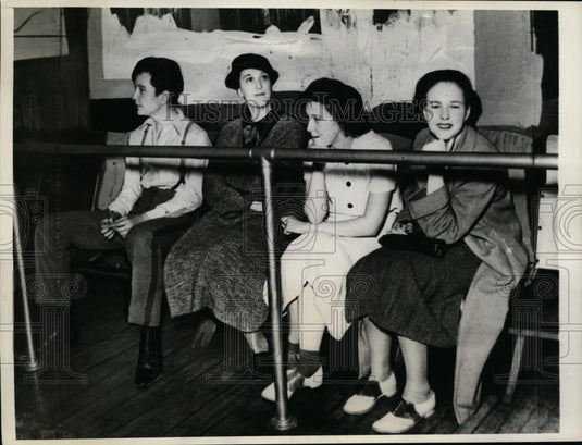 1937 Press Photo family of Albert Knight saved from murder for insurance plot - Historic Images