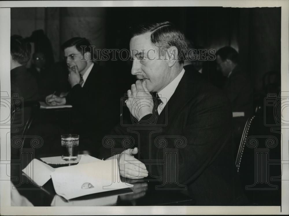 1938 Press Photo Winthrop Aldrich Testifies in Senate Committee on Unemployment - Historic Images