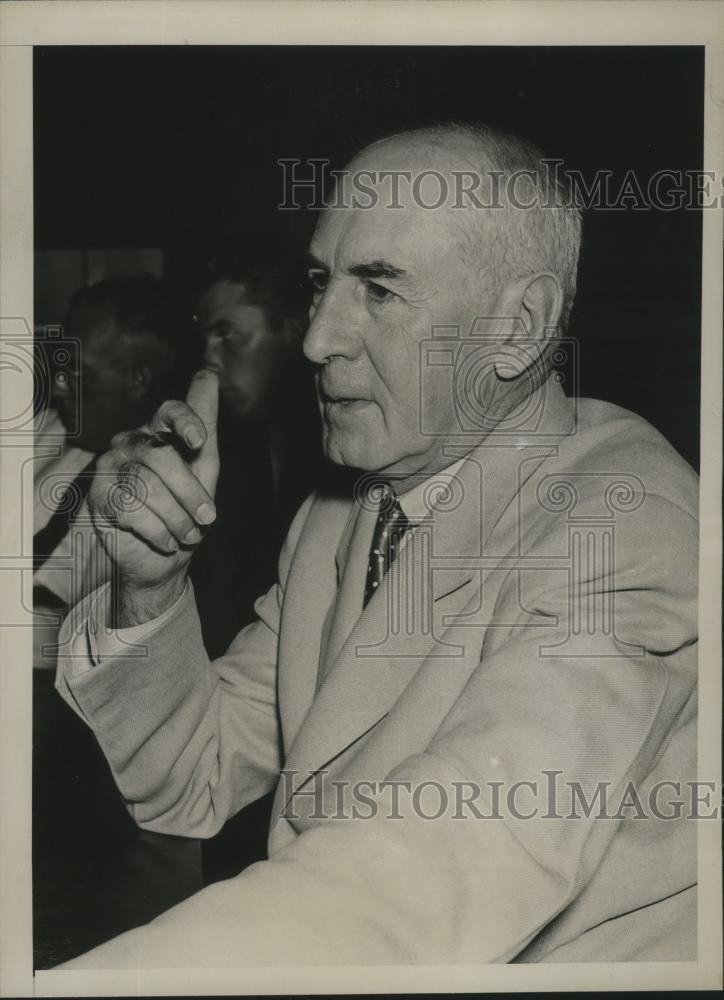 1939 Press Photo Henry D. Allen testifies before the Dies Un-American hearings - Historic Images