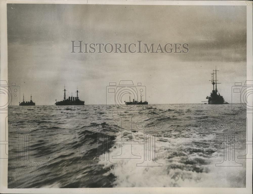 1936 Press Photo Italian warships massed at Massawa - nef63359 - Historic Images