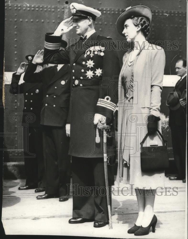 1939 Press Photo Prince Frederick, Princess Ingrid of Denmark Arrive in CA - Historic Images