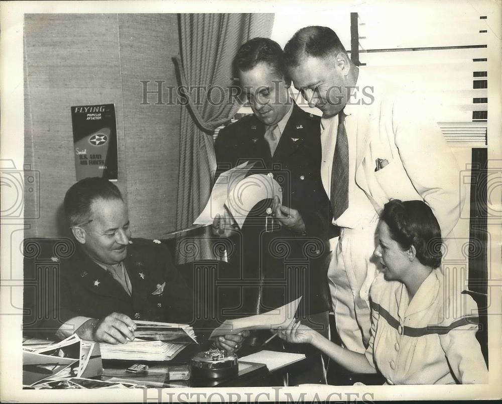 1941 Press Photo High Officers Of The Army Air Forces During The Meeting - Historic Images