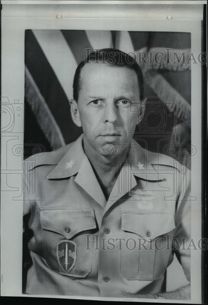 1966 Wire Photo Maj. Gen. William E. DePuy of the U.S. 1st Infantry Division - Historic Images