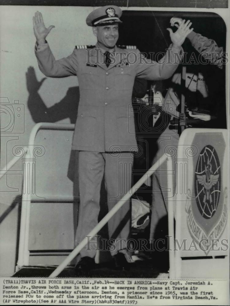 1973 Wire Photo Navy Capt. Jeremiah A. Denton Jr. at Travis Air Force Base - Historic Images