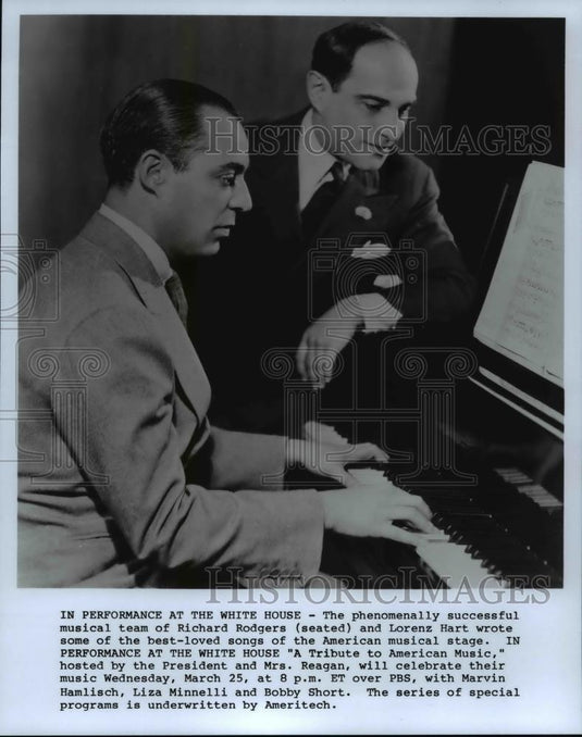 Press Photo Musical team of Richard Rodgers(seated) and Lorenz Hart - Historic Images