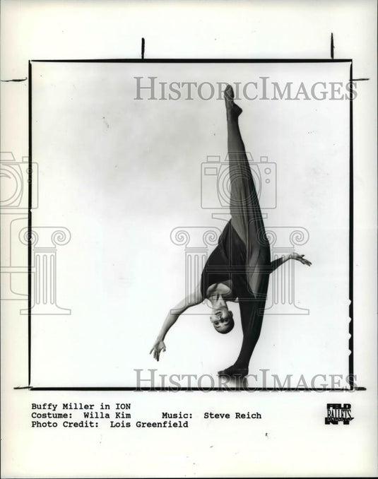 1993 Press Photo Buffy Miller in Ion, costume by Willa Kim, music by Steve Reich - Historic Images