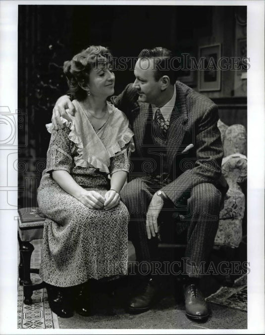 1991 Press Photo Wendy Thatcher (Ether Gibbons) & David Schurmann (Frank Gibbons - Historic Images