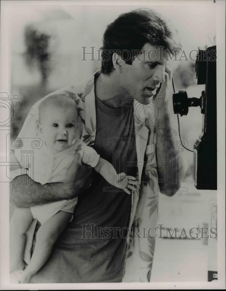 1994 Press Photo Ted Danson, stars in Three Men and A Baby - cvb14583 - Historic Images