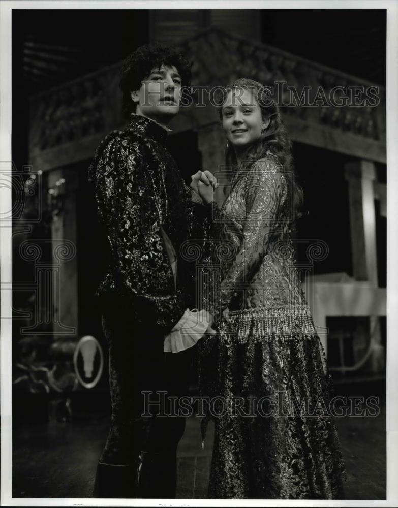 1992 Press Photo Scene from Romeo and Juliet by William Shakespeare - cvb14651 - Historic Images