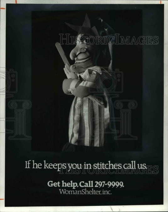 1981 Press Photo Poster of the Woman Shelter, Inc. for battered wives - Historic Images