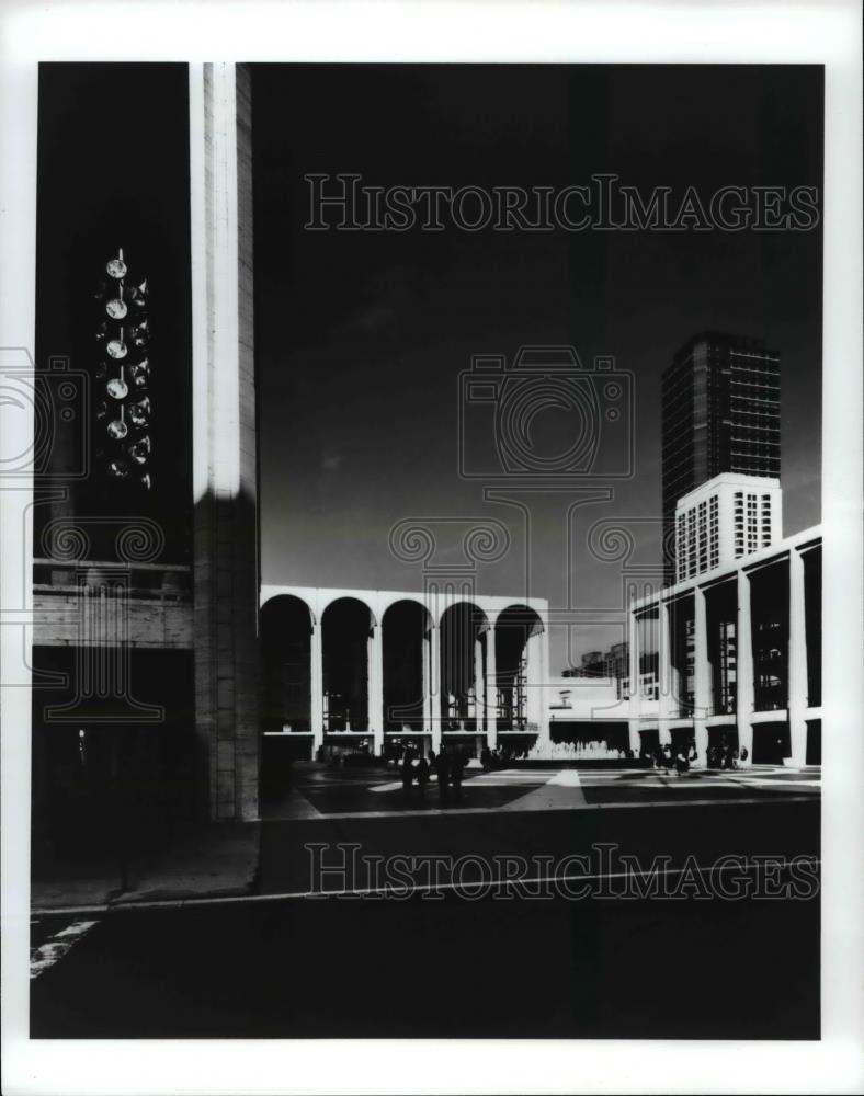 Press Photo Josie Robertson Plaza, Lincoln Center - cvb14763 - Historic Images