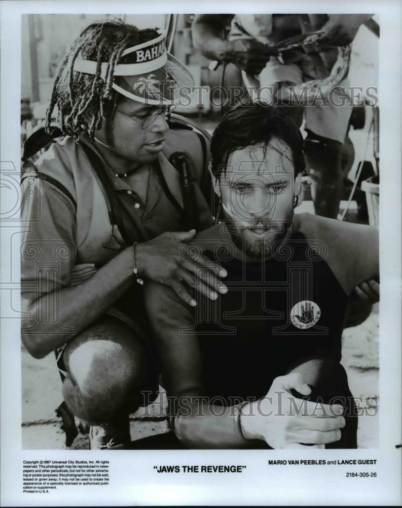 1987 Press Photo Mario Van Peebles and Lance Guest - Jaws the Revenge - Historic Images