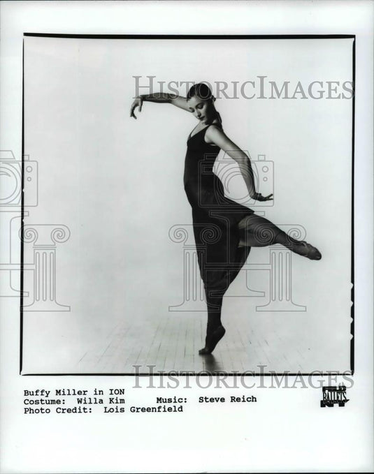 1992 Press Photo Buffy Miller of the Feld Ballet in Ion - cvb14851 - Historic Images