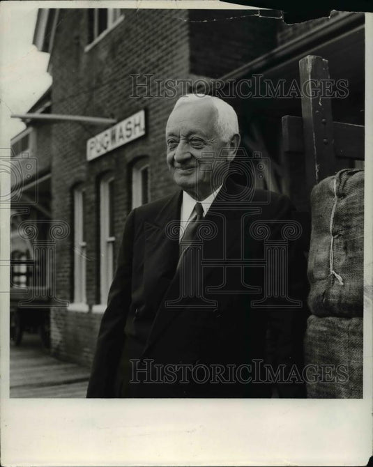 1956 Press Photo Cyrus Eaten of Cleveland Ohio - cvb14860 - Historic Images