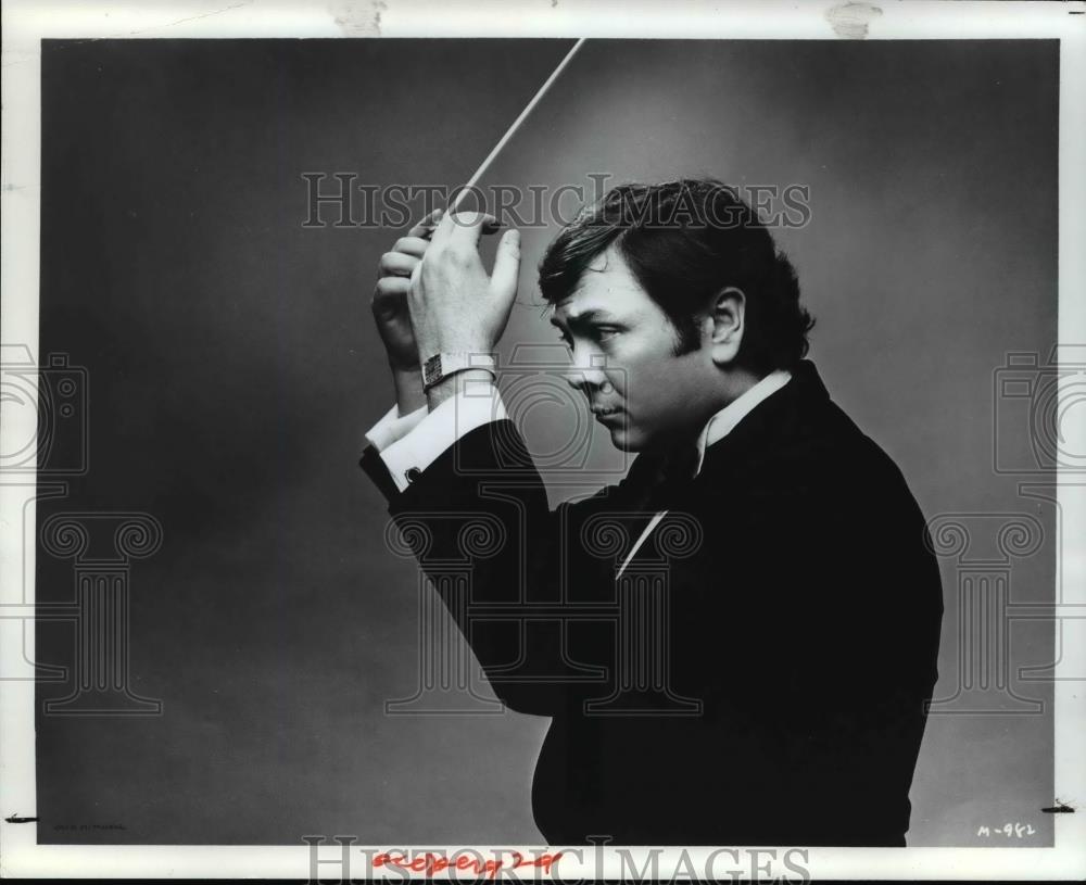 1984 Press Photo Gerard Schwarz, Conductor - cvb15260 - Historic Images