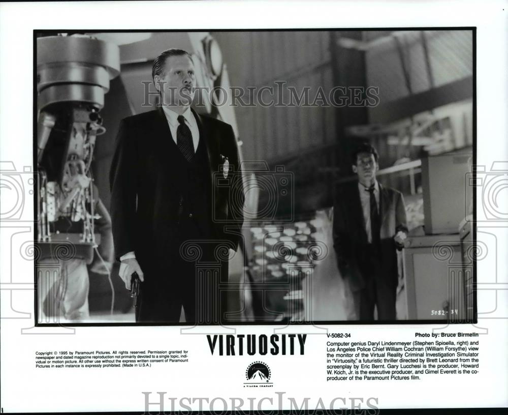 Press Photo Stephen Spinelli and William Forsythe star in the film The Virtuosi - Historic Images