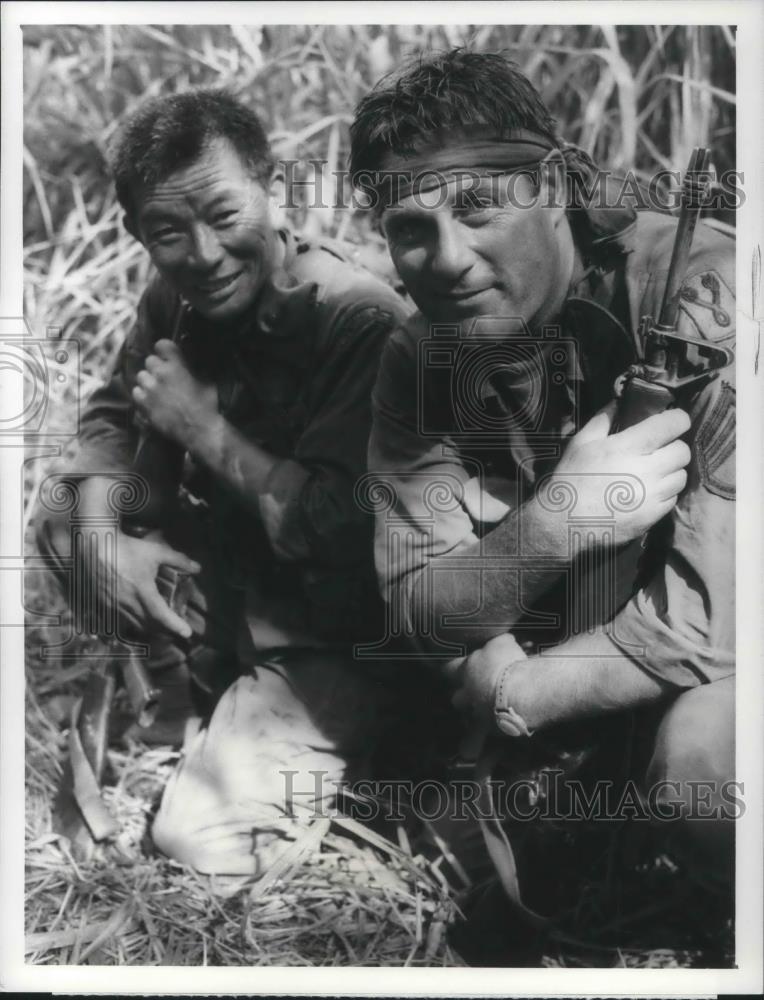 Press Photo Terence Knox Mako Tour Of Duty - cvp11197 - Historic Images