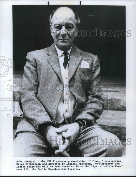1971 Press Photo John Gielgud NET Presentation Of Home - cvp14243 - Historic Images