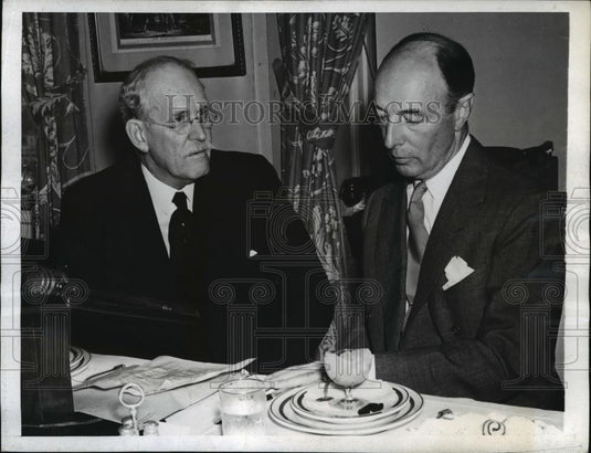 1942 Press Photo New York Robert Lovett attends Russian War Relief Event NYC - Historic Images