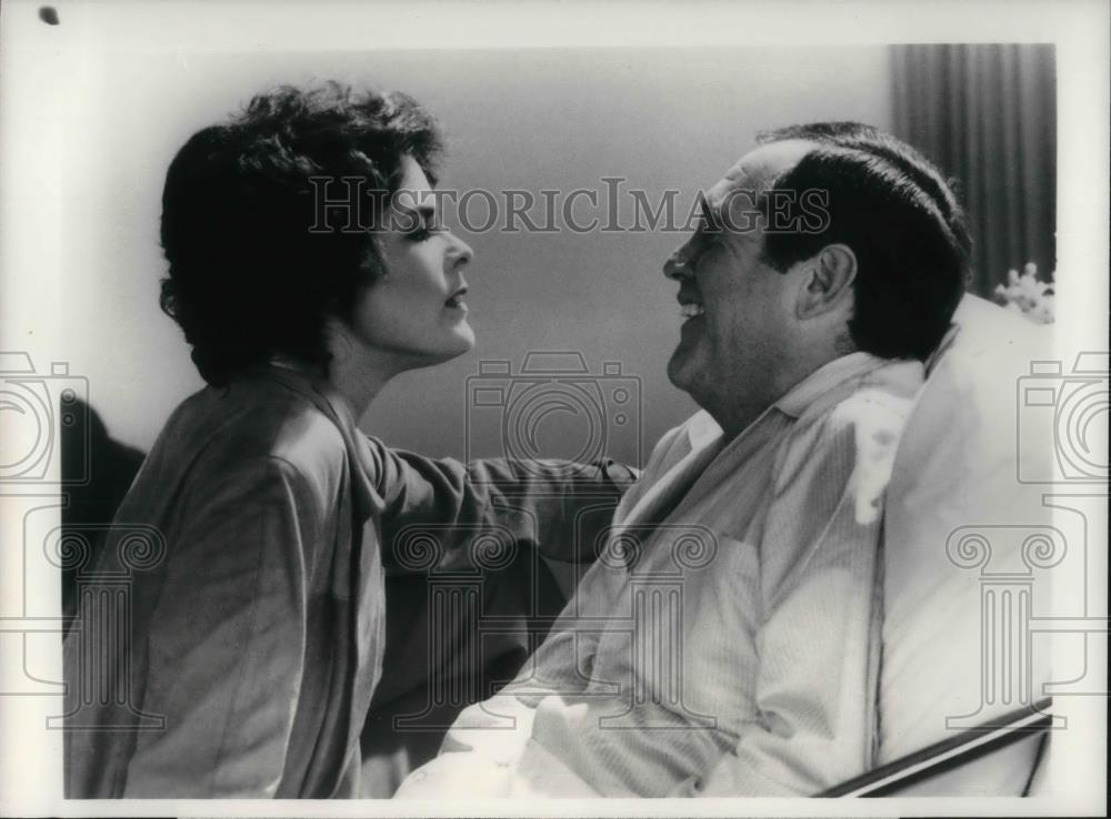 1983 Press Photo Ali Macgraw and Alan King at Just Tell Me What You Want Movie - Historic Images