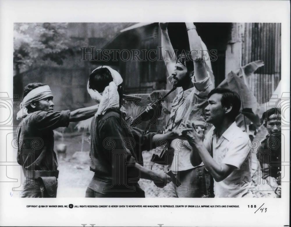 1988 Press Photo Scene in The Killing fields movie - cvp20054 - Historic Images