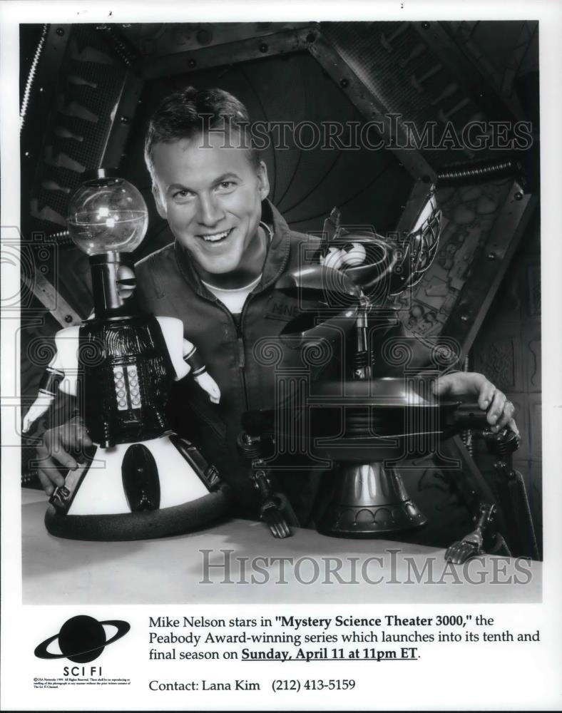 Press Photo Mike Nelson in &quot;Mystery Science Theater 3000&quot; - cvp22045 - Historic Images