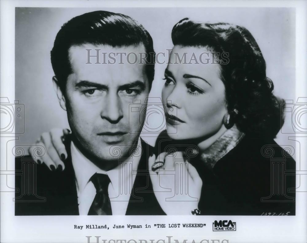 Press Photo Ray Milland and Jane Wyman in "The Lost Weekend" - cvp23089 - Historic Images