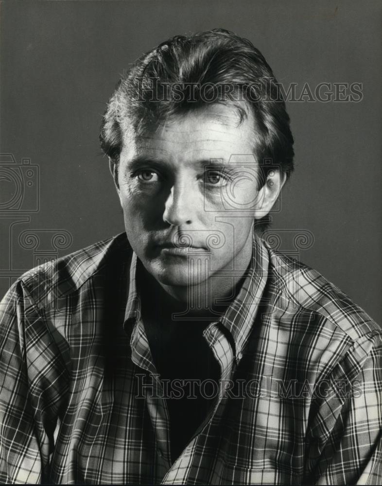 Undated Press Photo Chris Mitchum in "Promises To Keep" - cvp28508 - Historic Images