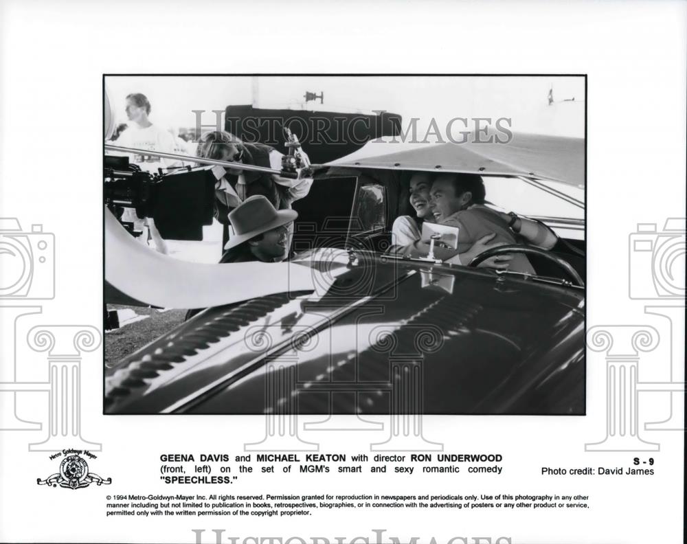 Press Photo Geena Davis Michael Keaton In Speechless - cvp30353 - Historic Images