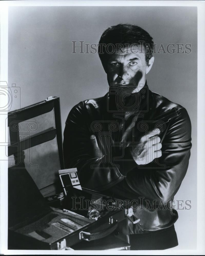 Undated Press Photo Robert Conrad - cvp43607 - Historic Images