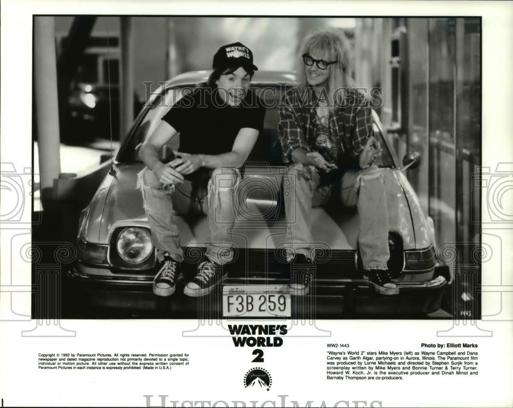 1995 Press Photo Dana Carvey and Mike Myers in Wayne&#39;s World 2 - cvp44839 - Historic Images