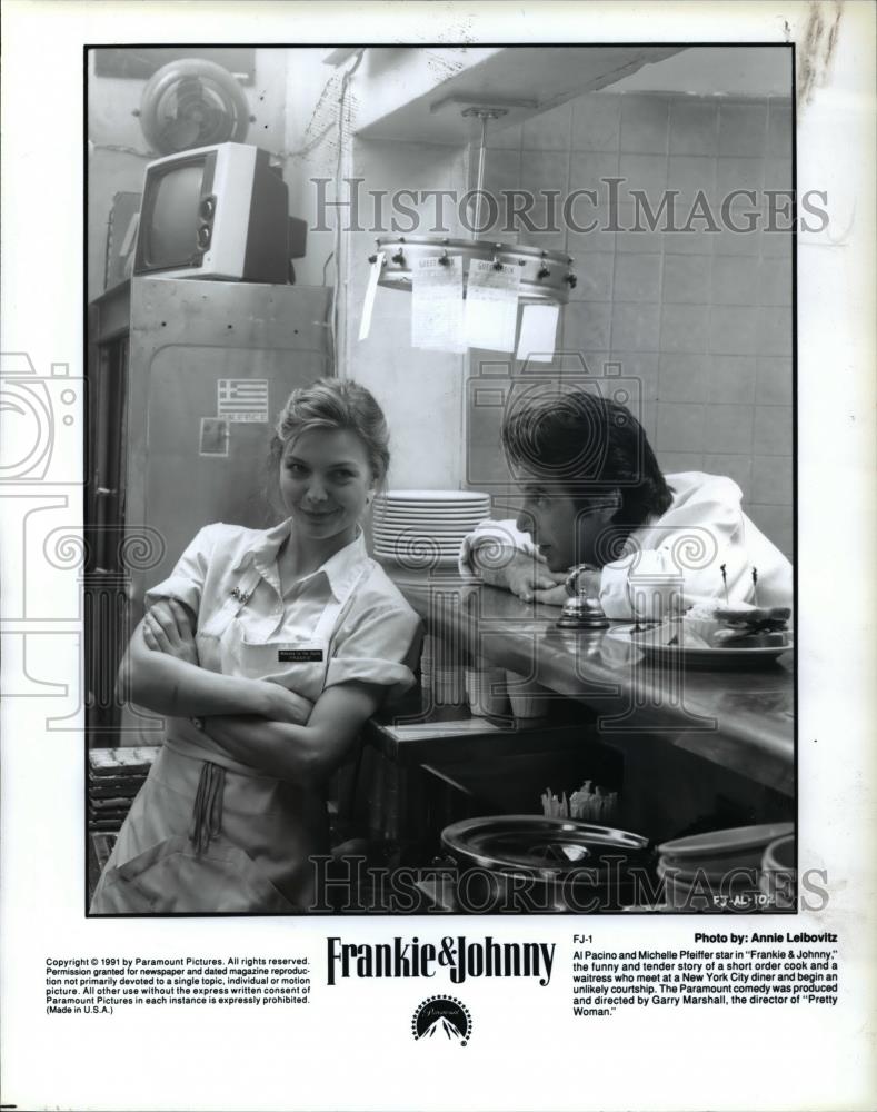 1991 Press Photo Al Pacino and Michelle Pfeifer in Franki &amp; Johnny - cvp45621 - Historic Images