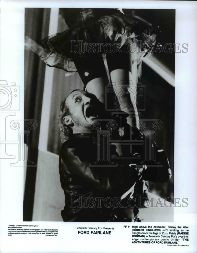 Press Photo Robert Englund and Maddie Corman in Ford Fairlane - cvp45672 - Historic Images